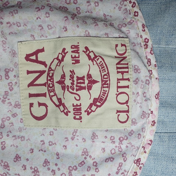 Size 10 Vintage Look Light Blue Denim Jacket Pockets - Picture 11 of 15